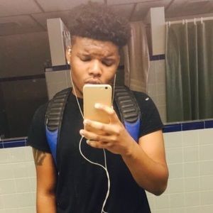 Meet your Posher, Tobias